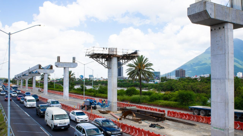 Image - Los Industriales El Escombro De La Línea 4 Del Metro Pone En Riesgo Al Río