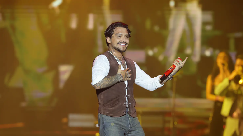 Nodal Enfrenta Problemas Legales Por Documentos Falsos En Contratos Con Universal Music. Se Evalúa Arraigo Y Posible Prisión.